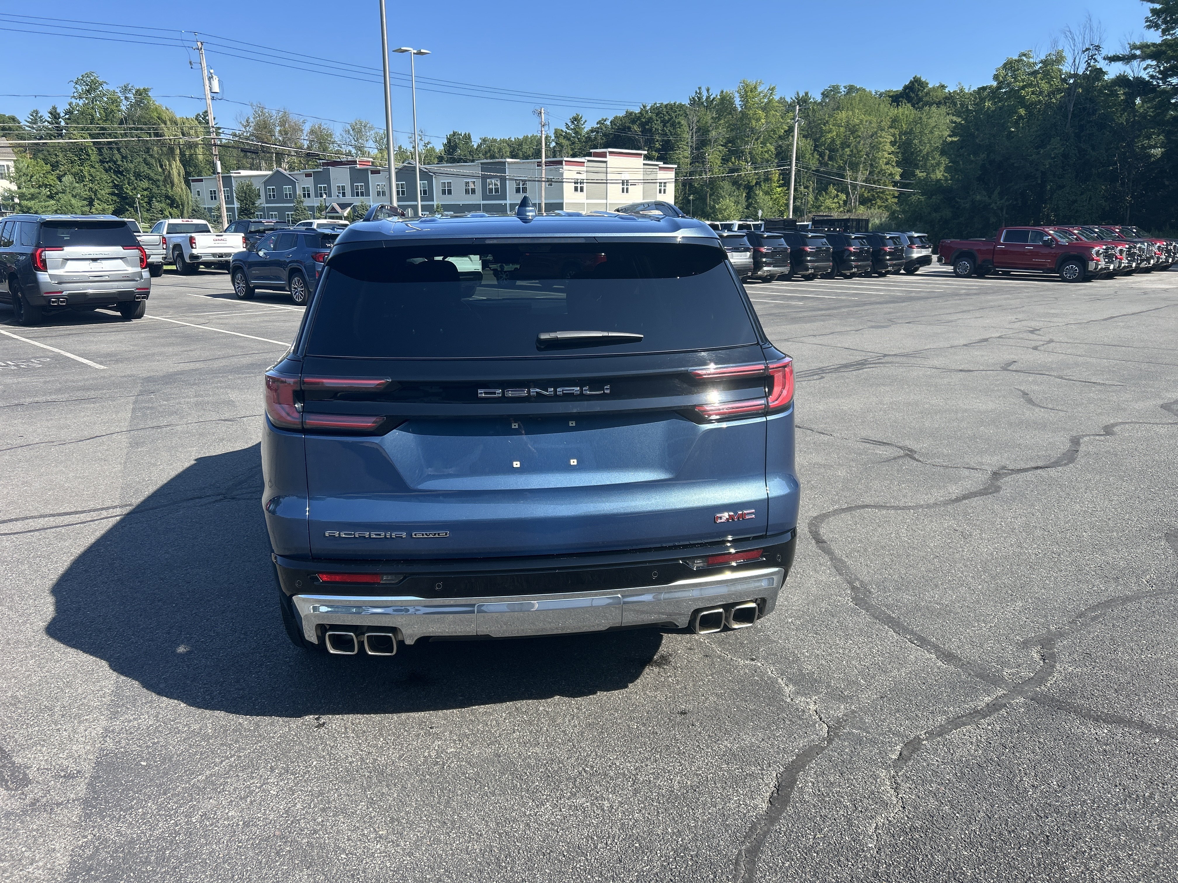 Certified 2025 GMC Acadia Denali w/ Super Cruise Package AWD/4WD image 7