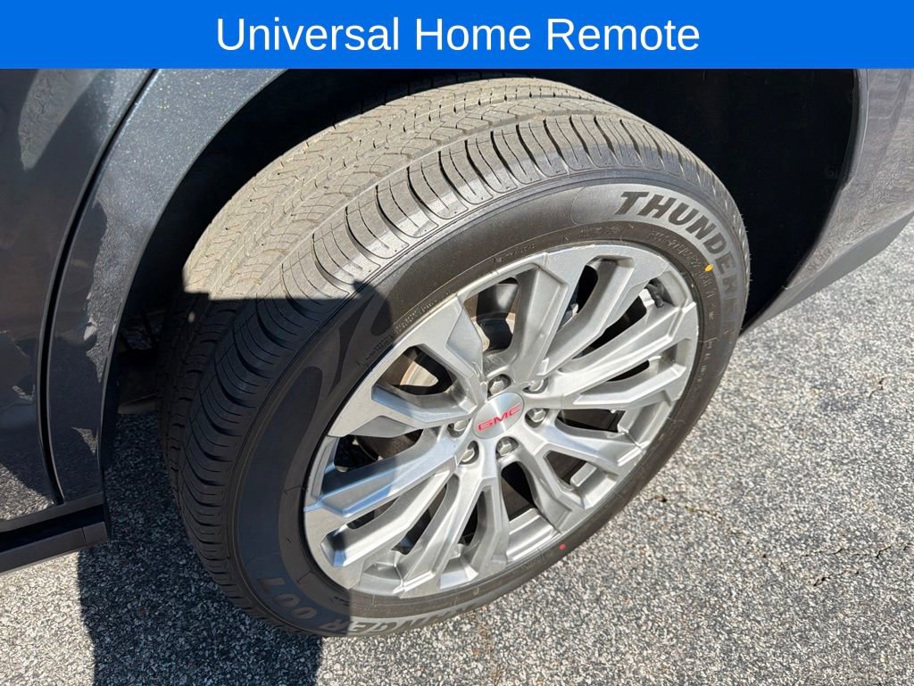 Used 2021 GMC Yukon Denali w/ Denali Ultimate Package AWD/4WD image 13