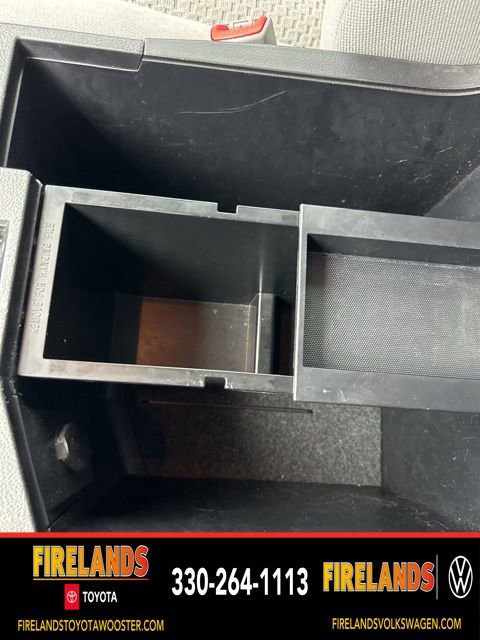 Used 2013 Toyota Tundra 2WD CrewMax w/ Tow Pkg image 28