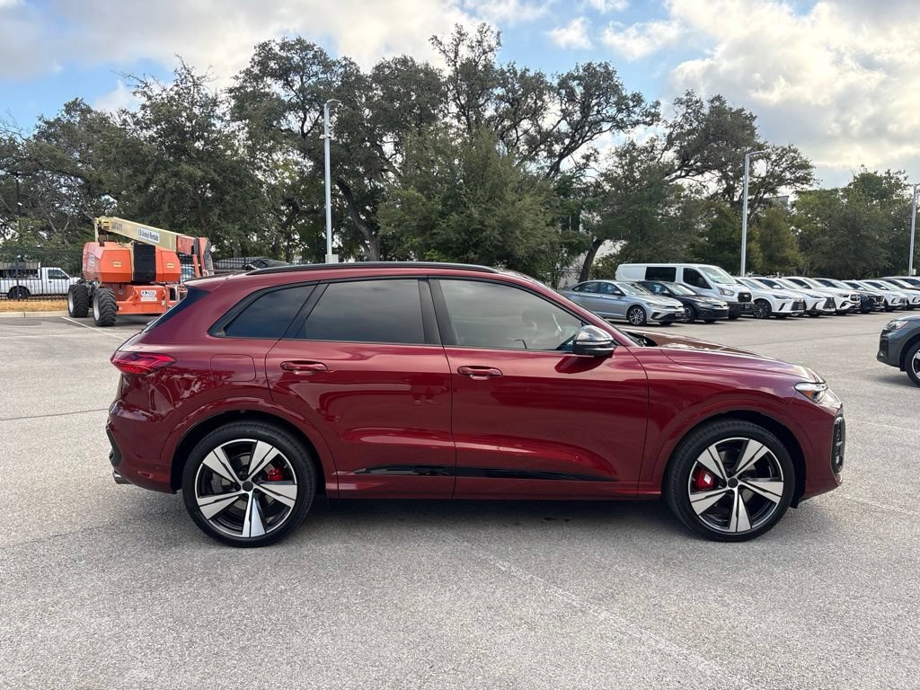 New 2026 Audi SQ5 Prestige AWD/4WD image 4