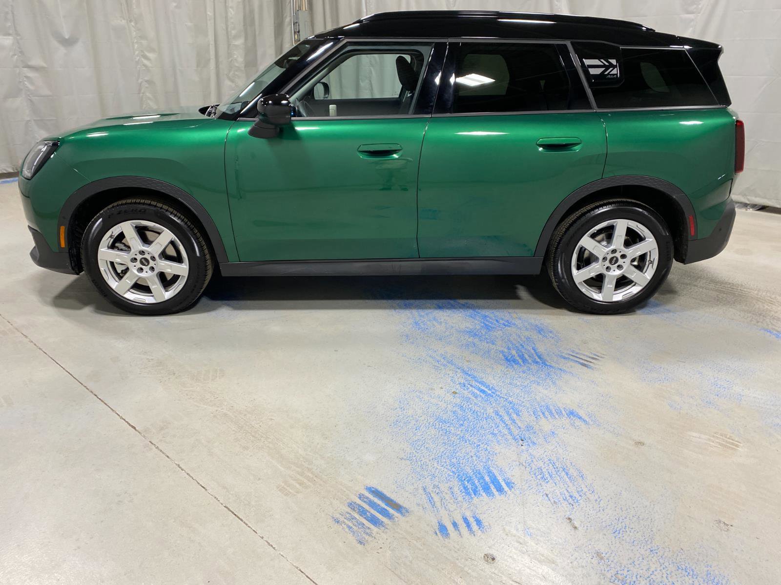 Certified 2025 MINI Cooper Countryman S image 5