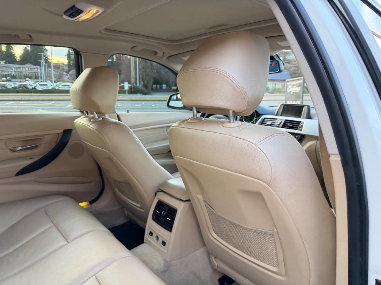 Used 2013 BMW 328i Sedan image 23