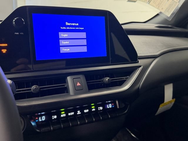 New 2026 Lexus UX 300h AWD image 31