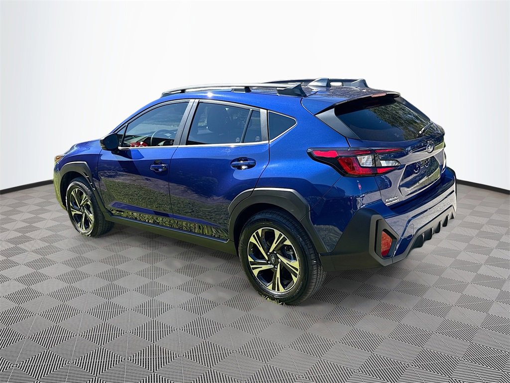 Used 2024 Subaru Crosstrek 2.0i Premium image 8