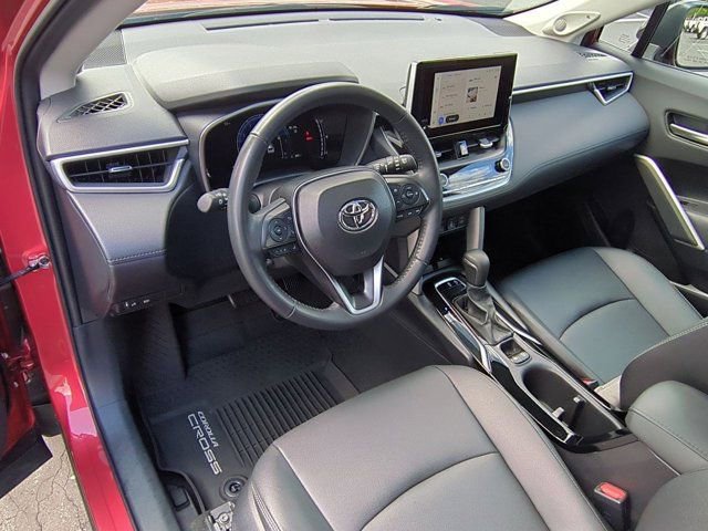 Certified 2025 Toyota Corolla Cross XLE w/ Convenience Package AWD/4WD image 9