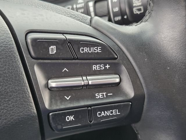 Used 2021 Hyundai Kona SEL Plus FWD image 25