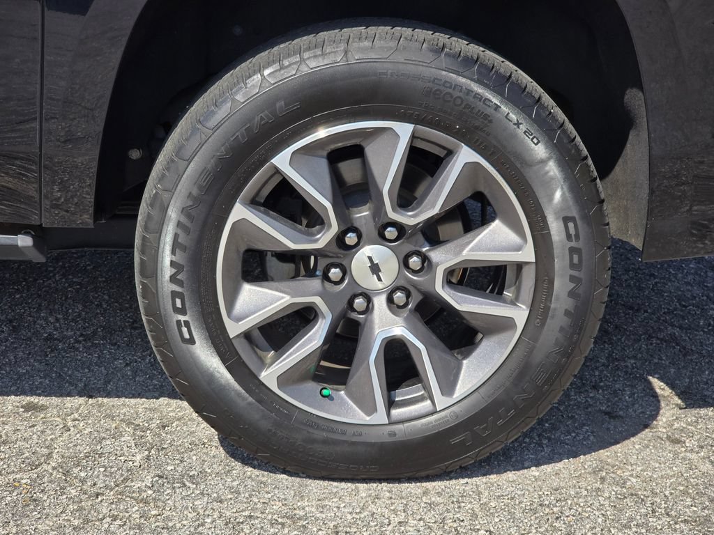 Used 2020 Chevrolet Suburban LT RWD image 24
