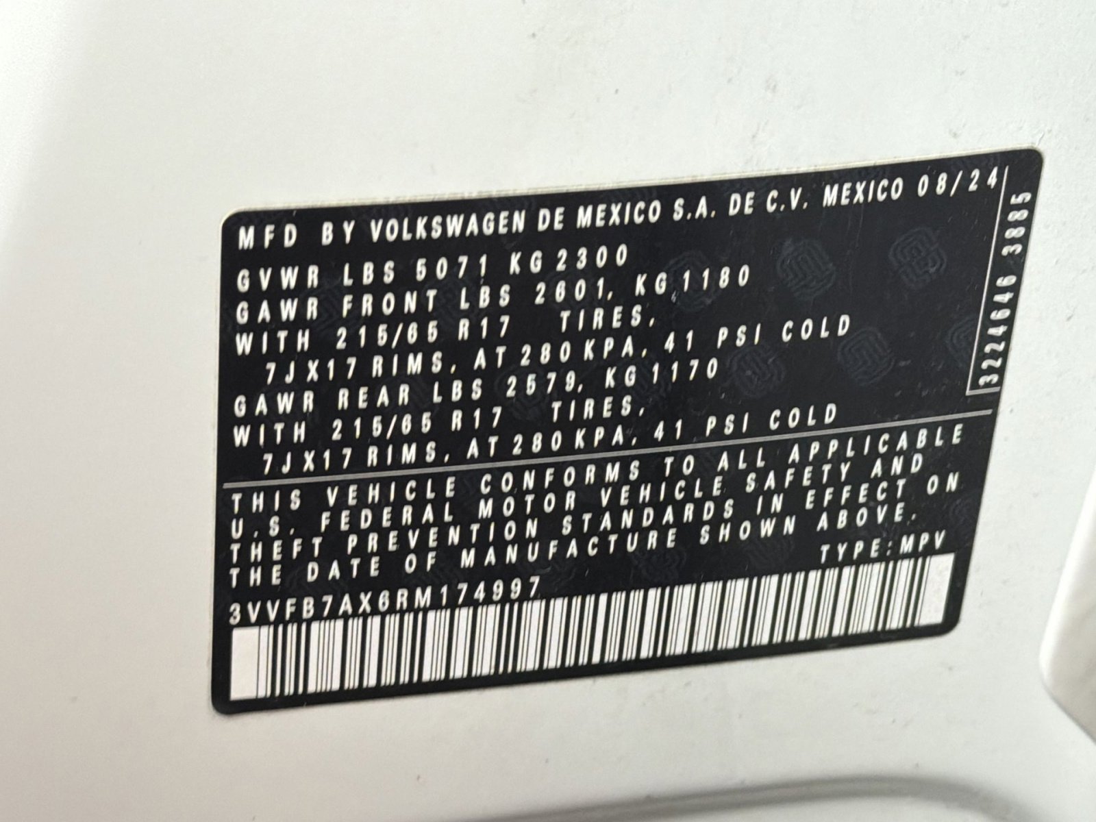 Used 2024 Volkswagen Tiguan S image 28