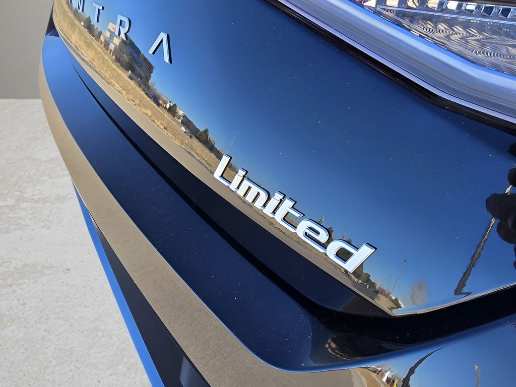 New 2026 Hyundai Elantra Limited image 10