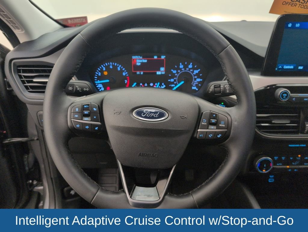 Used 2022 Ford Escape SE w/ SE Sport Appearance Package image 38