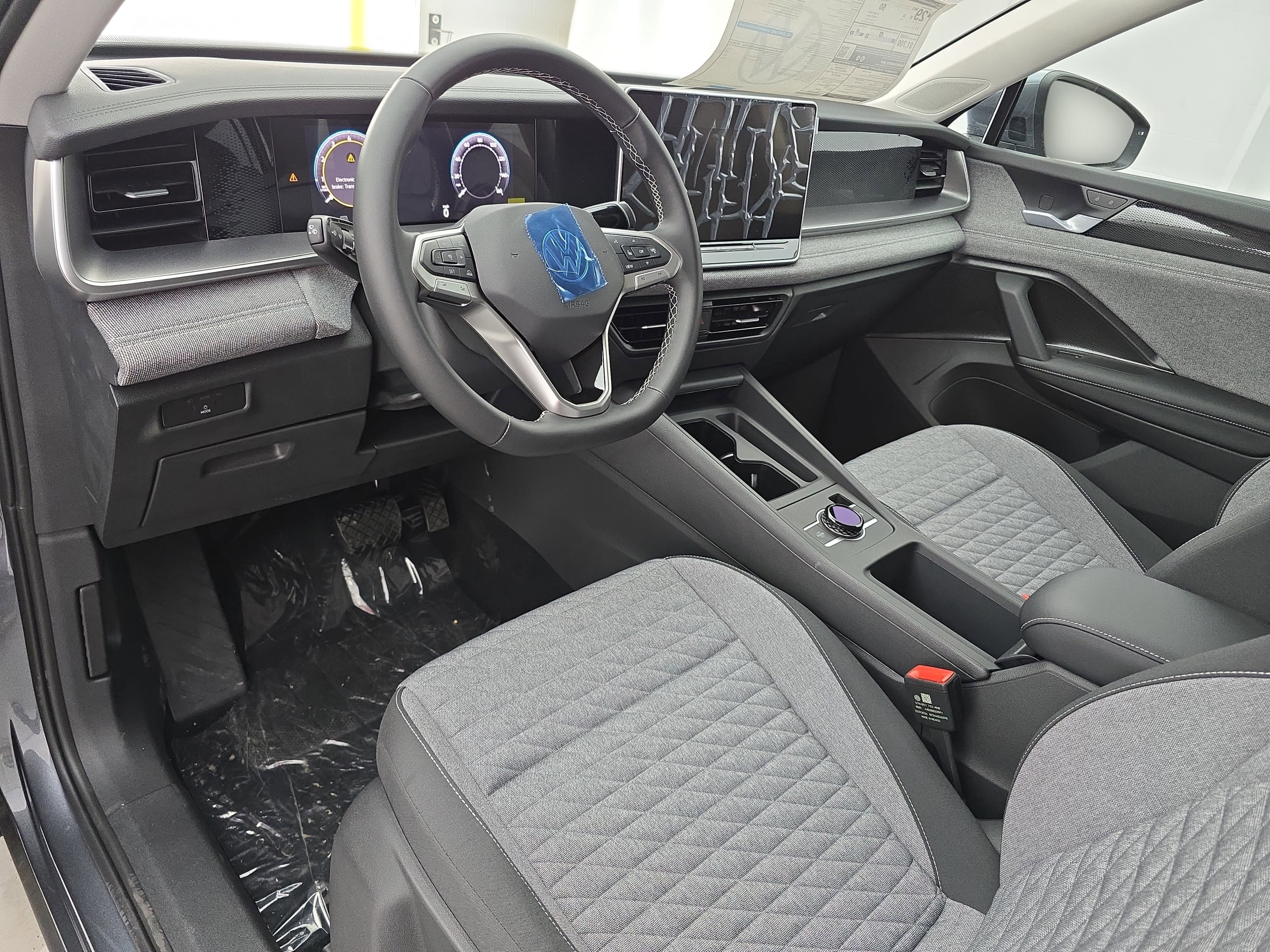 New 2026 Volkswagen Tiguan S FWD image 15