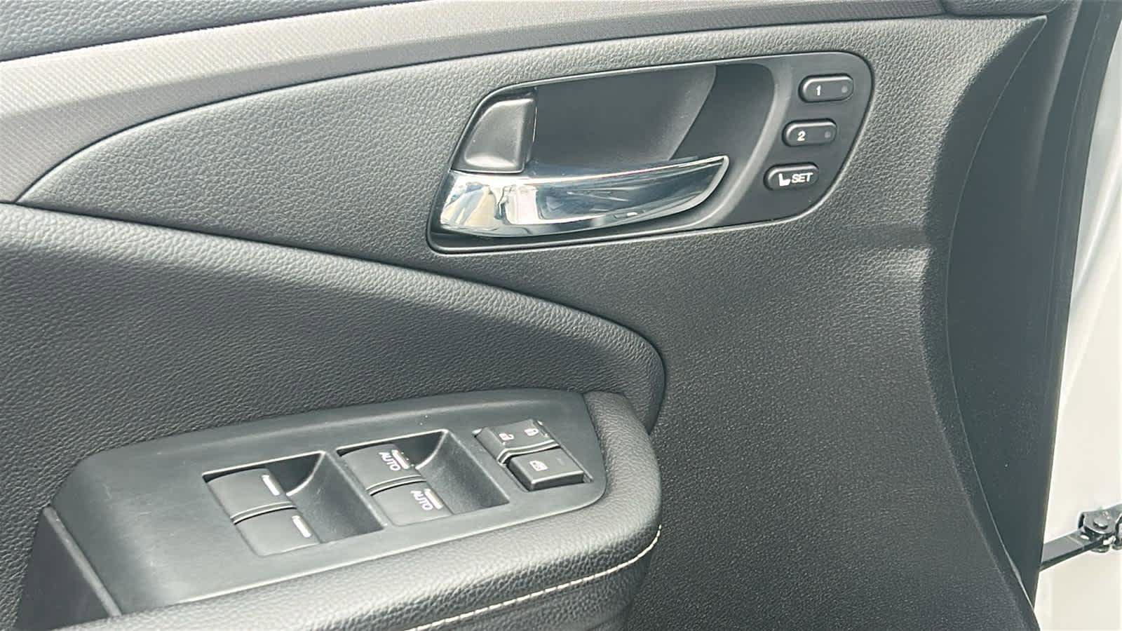 Used 2023 Honda Ridgeline RTL image 16