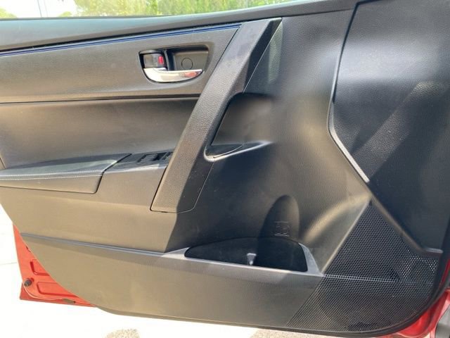 Used 2019 Toyota Corolla SE FWD image 18