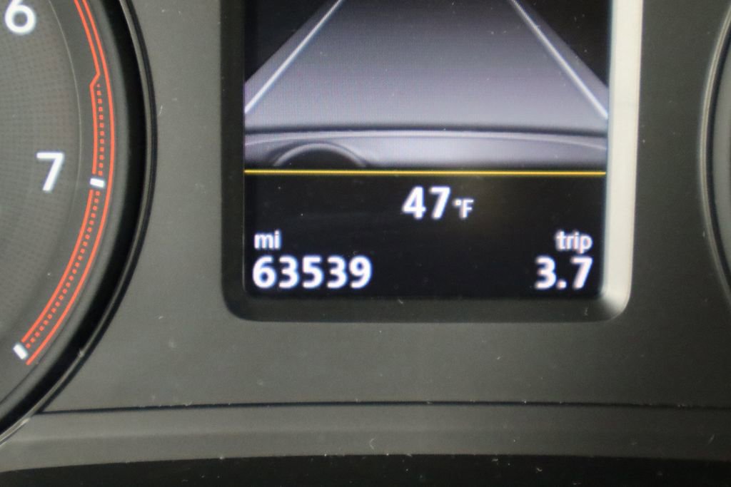 Used 2022 Volkswagen Passat 2.0T R-Line image 35