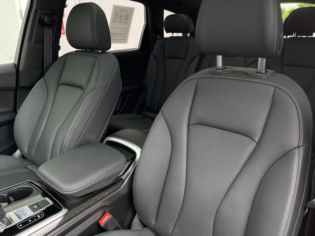 Used 2025 Audi Q7 3.0T Premium Plus AWD/4WD image 13