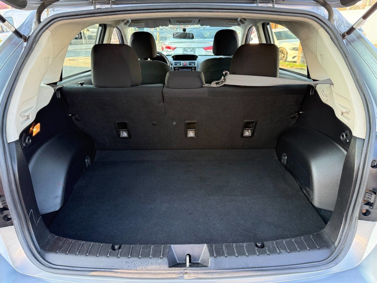 Used 2015 Subaru Impreza 2.0i Premium image 17