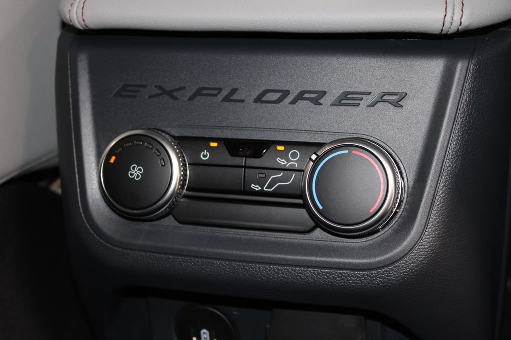 New 2026 Ford Explorer Active RWD image 35