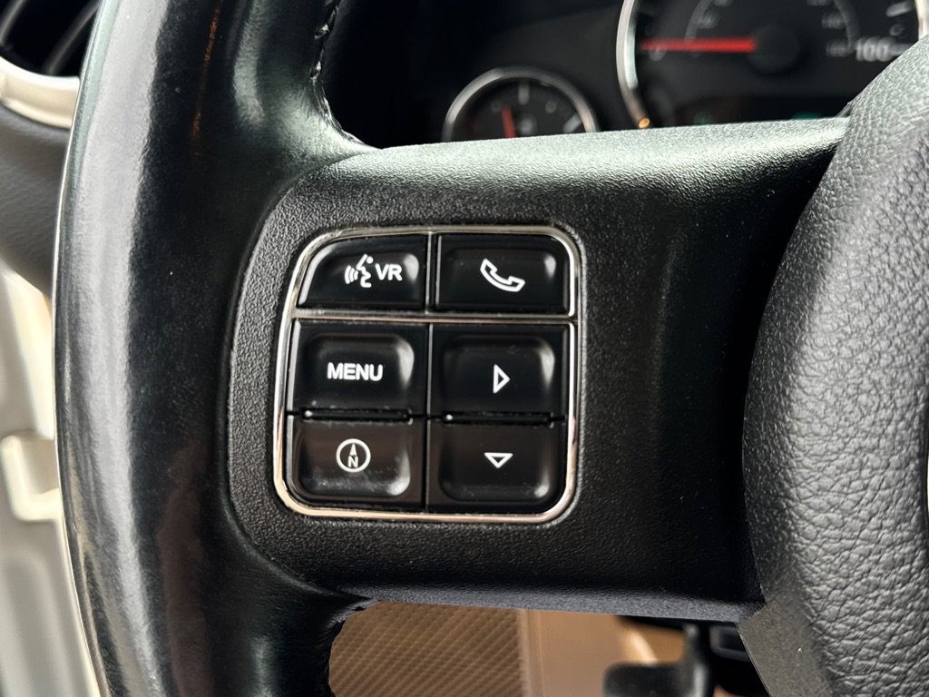 Used 2012 Jeep Wrangler Unlimited Rubicon w/ Dual Top Group image 10