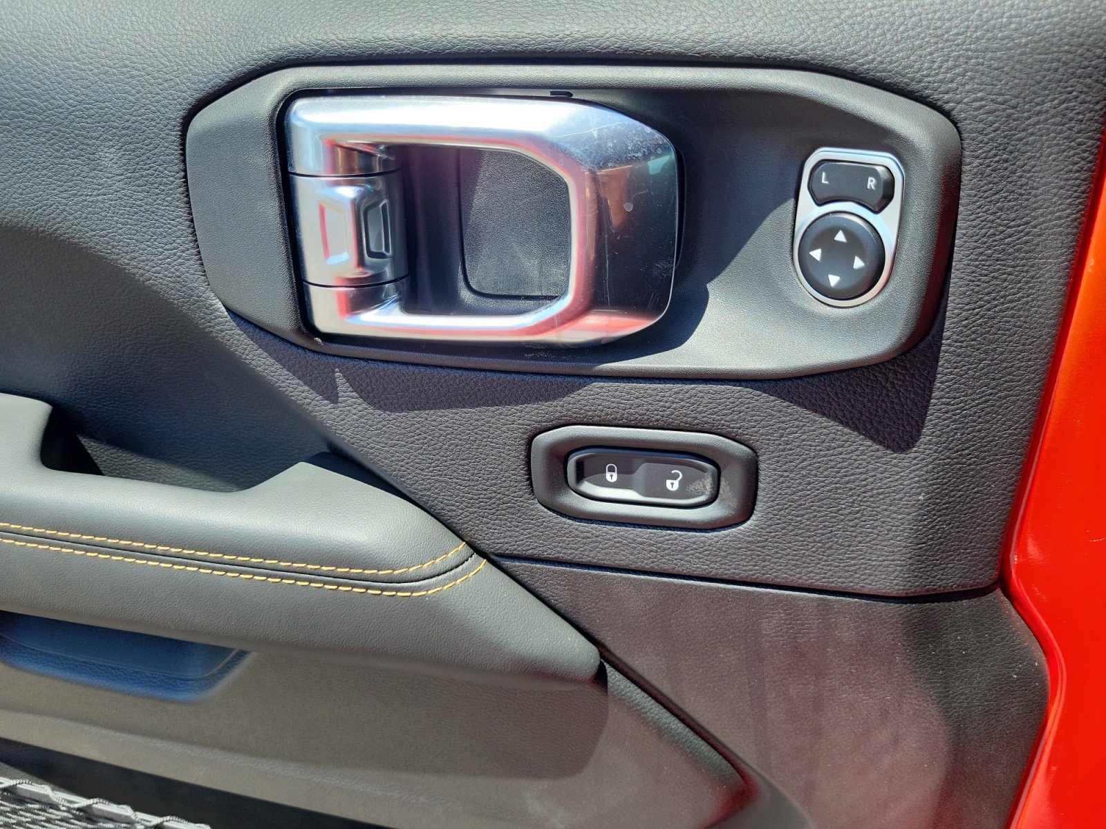 New 2025 Jeep Wrangler Sahara image 14
