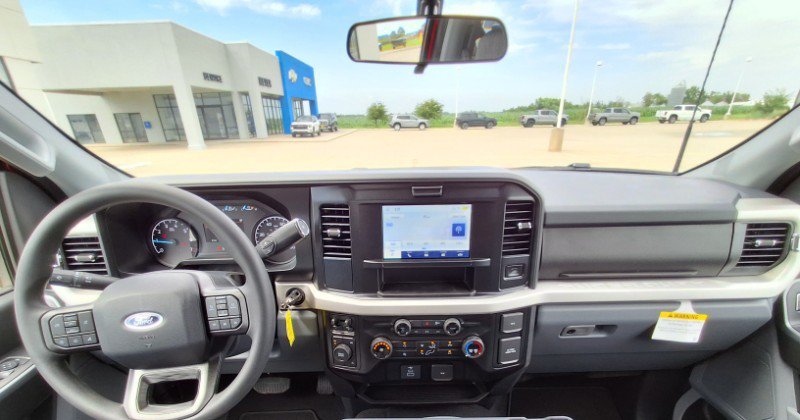 New 2026 Ford F250 XLT AWD/4WD image 16