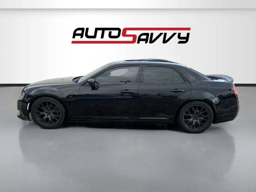 Used 2019 Chrysler 300 Limited RWD image 4