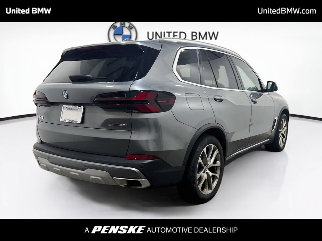 Certified 2024 BMW X5 sDrive40i w/ Premium Package RWD image 5