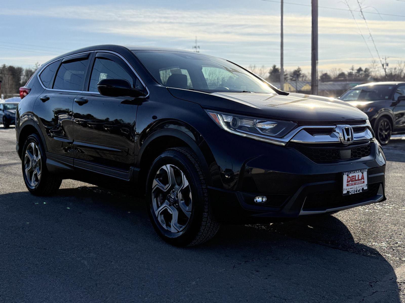 Used 2018 Honda CR-V EX image 3