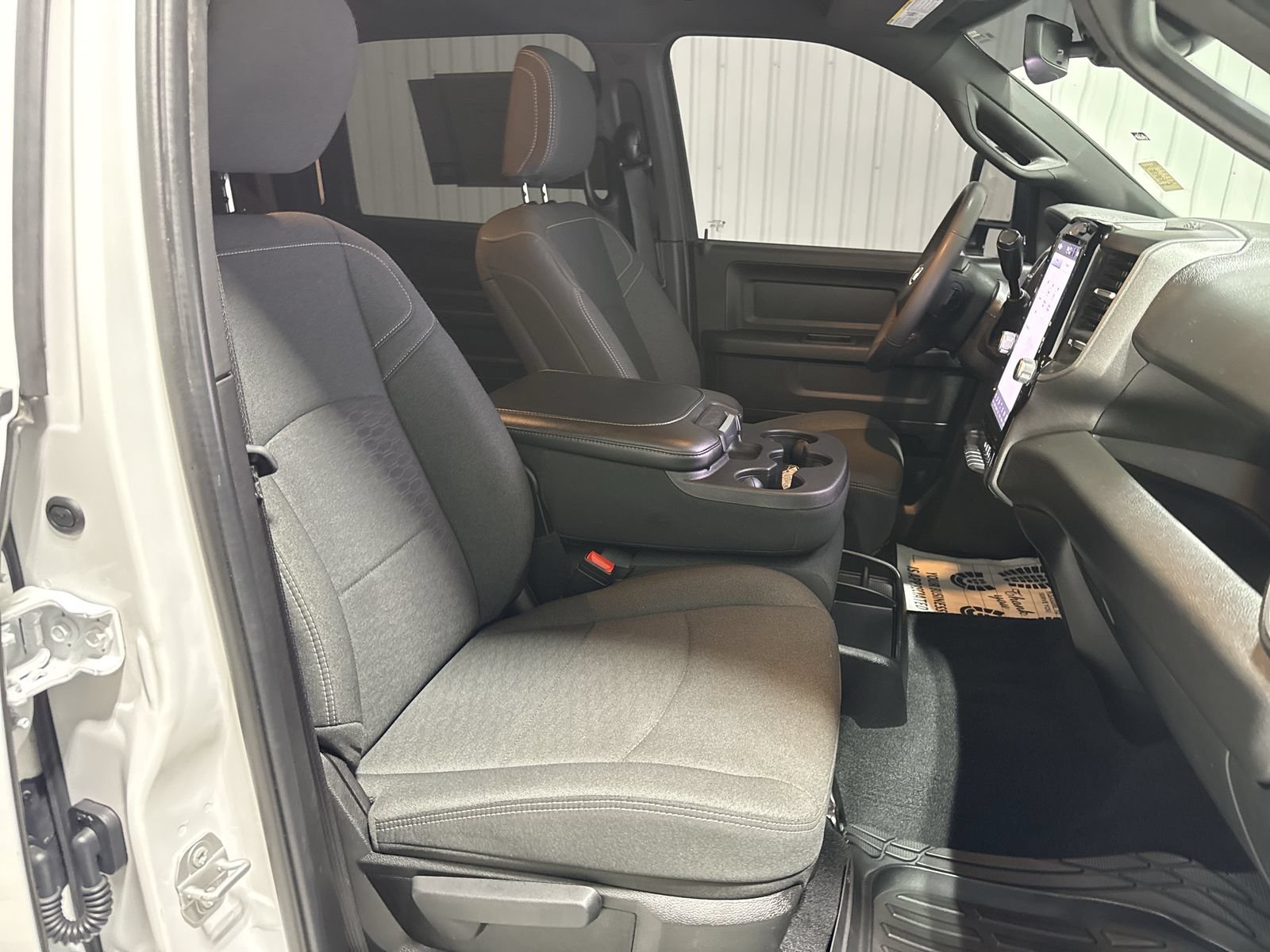 Used 2025 RAM 3500 Tradesman AWD/4WD image 29
