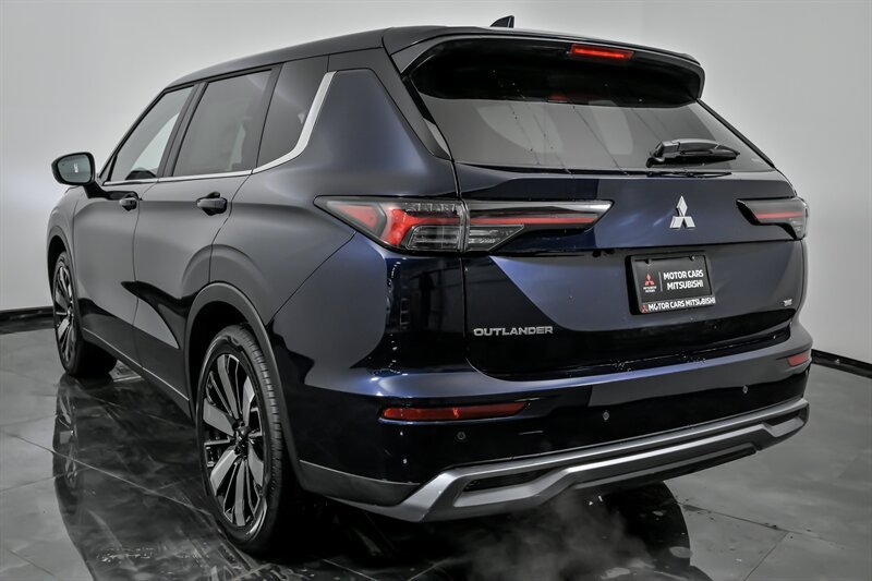 New 2026 Mitsubishi Outlander SE AWD/4WD image 7