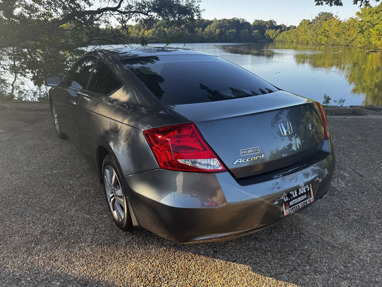 Used 2012 Honda Accord EX-L image 9