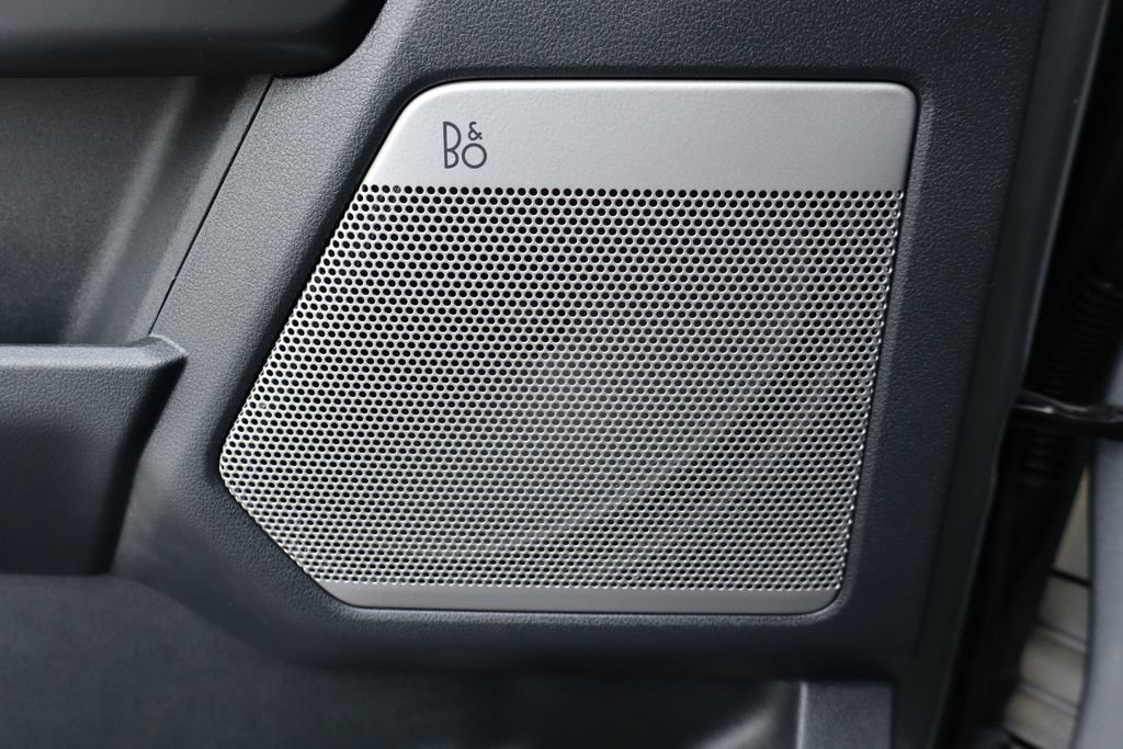 Used 2025 Ford F150 Lariat AWD/4WD image 21