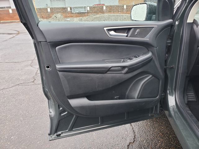 Certified 2024 Ford Edge SEL w/ Convenience Package image 9