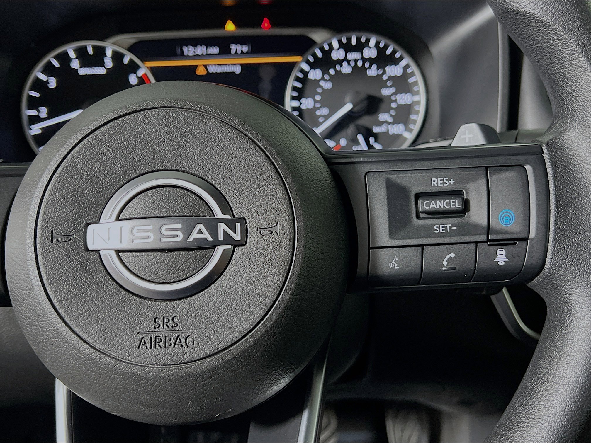 Used 2024 Nissan Rogue SV image 20