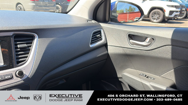 Used 2022 Hyundai Accent SE FWD image 19