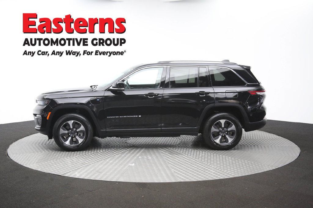 Used 2023 Jeep Grand Cherokee 4WD 4xe image 70
