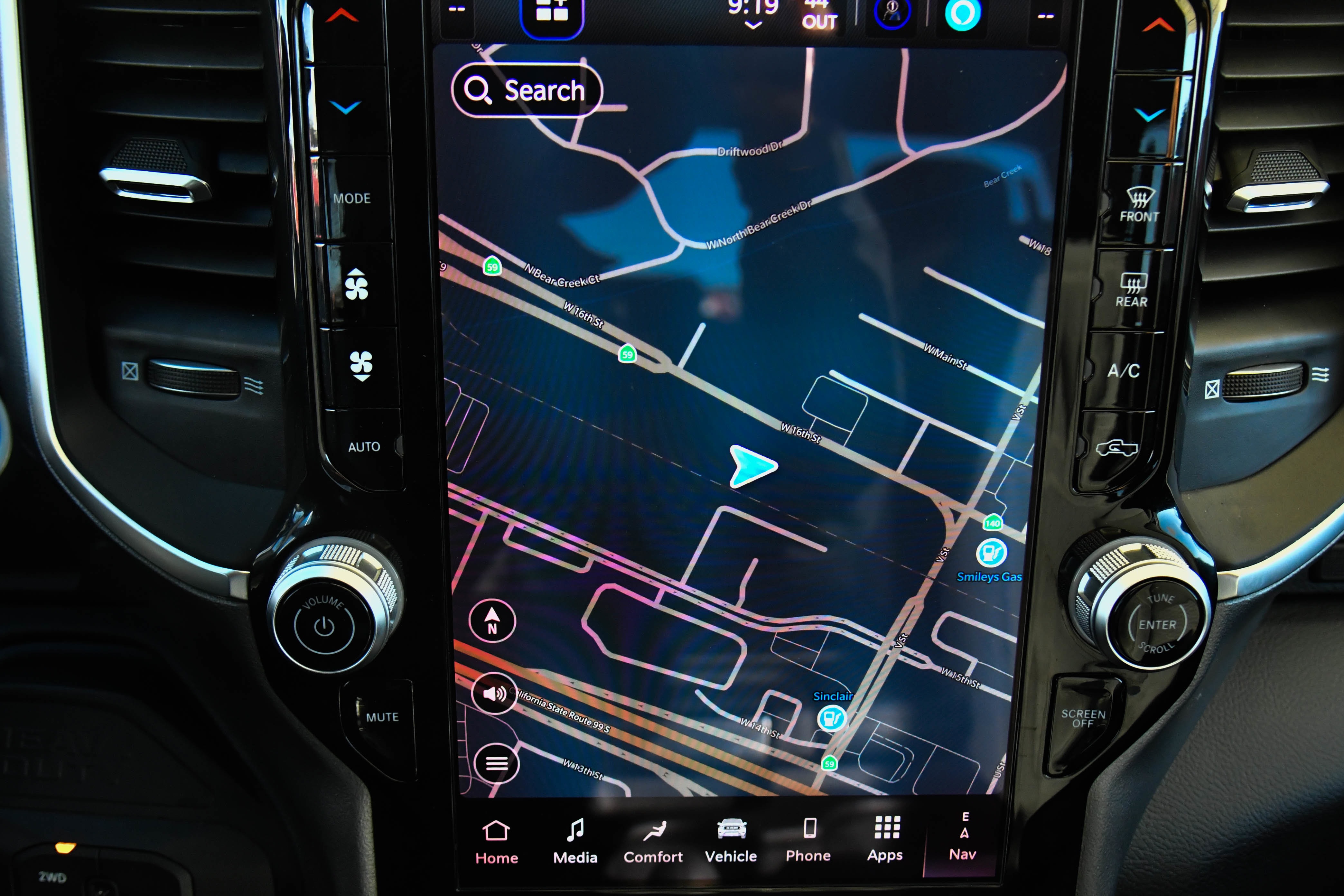 Used 2025 RAM 2500 Big Horn image 25