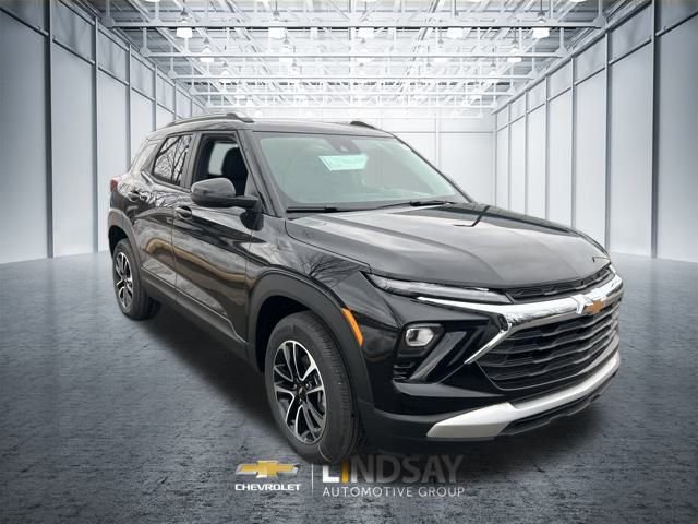 New 2026 Chevrolet TrailBlazer LT w/ Convenience Package AWD/4WD image 3