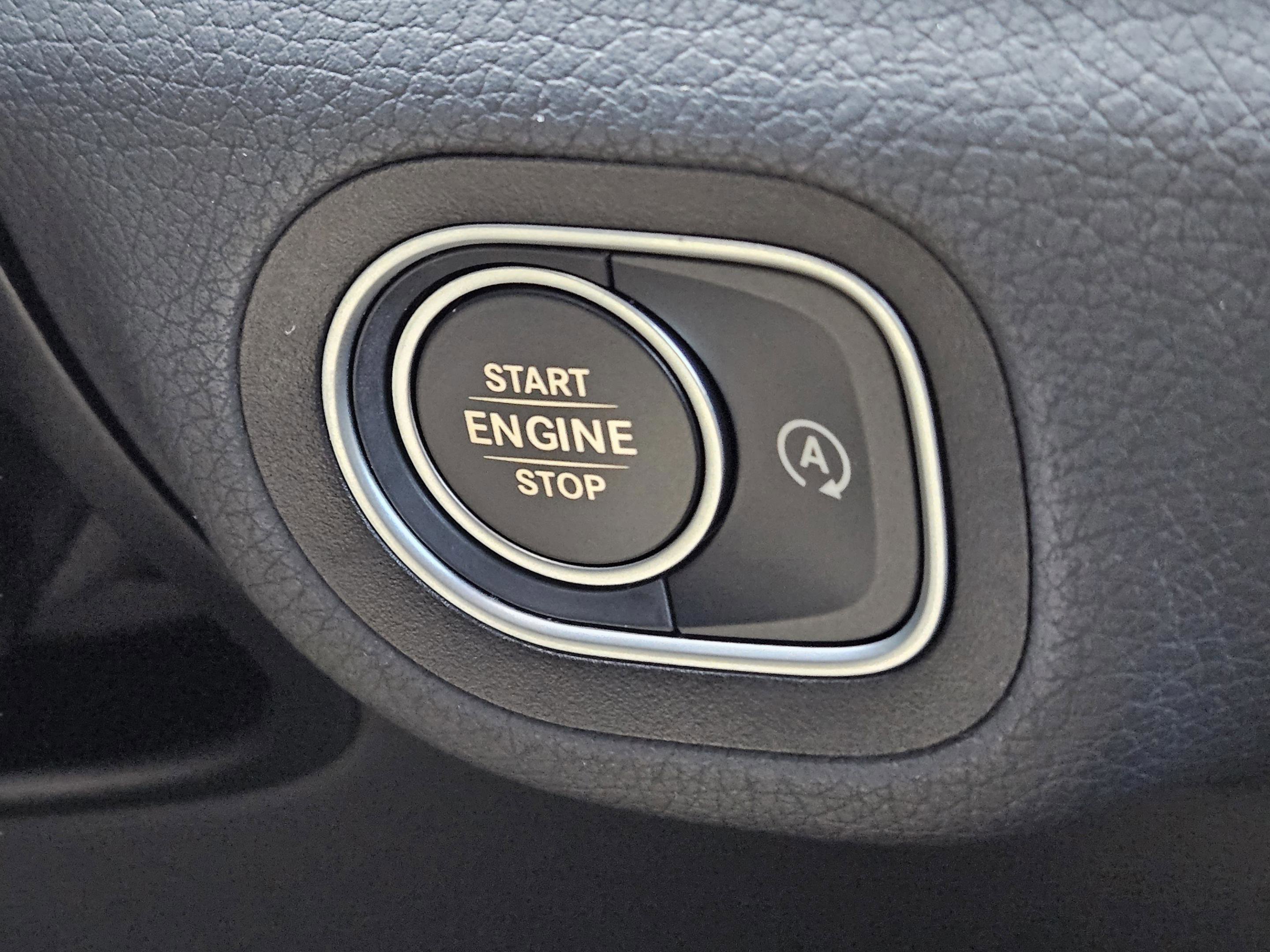 Certified 2025 Mercedes-Benz GLE 580 4MATIC image 24