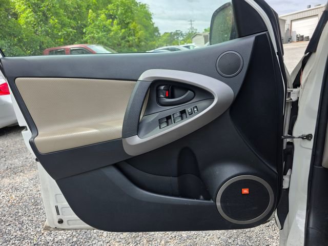 Used 2006 Toyota RAV4 Limited image 15