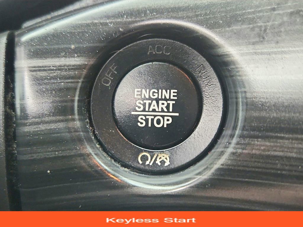 Used 2021 Jeep Grand Cherokee Laredo image 33