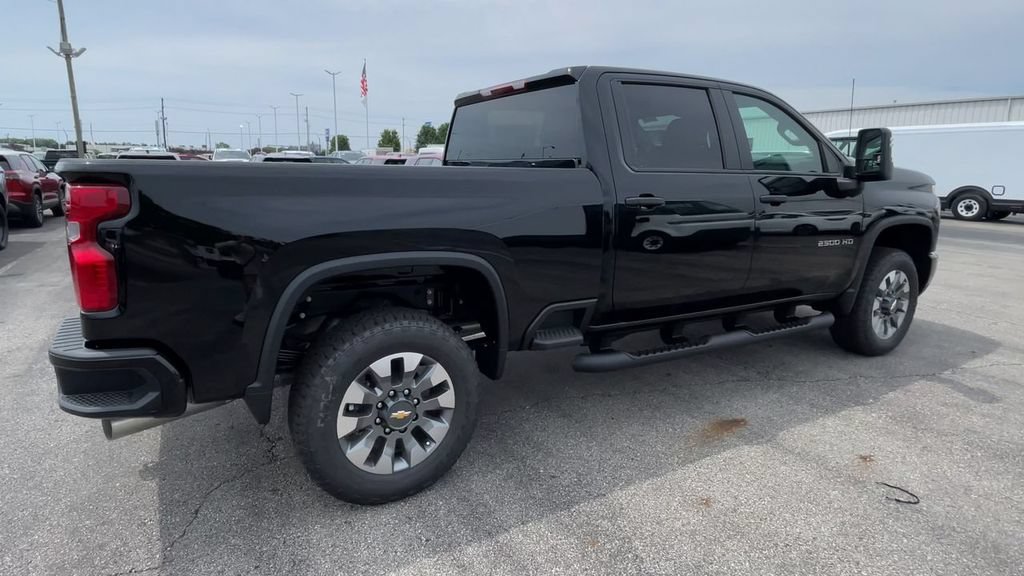 New 2026 Chevrolet Silverado 2500 Custom w/ Custom Value Package AWD/4WD image 2