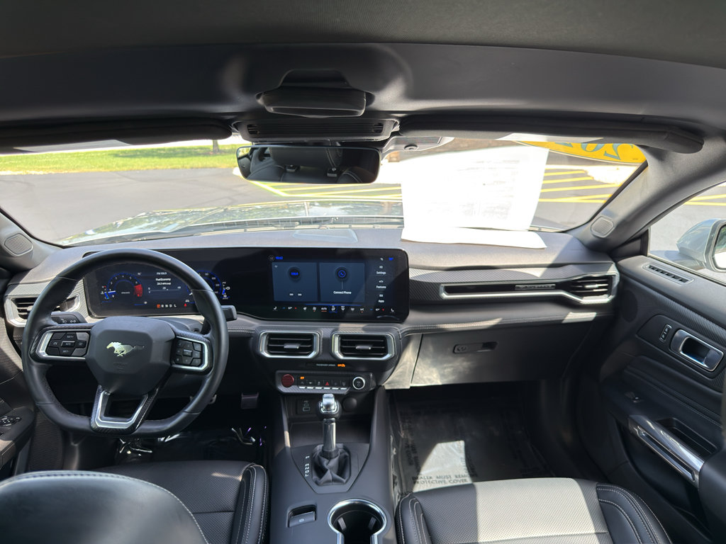 Used 2025 Ford Mustang Premium RWD image 19