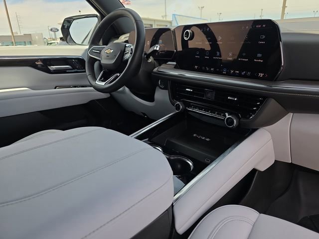 New 2026 Chevrolet Tahoe Premier w/ Sun And Tow Package AWD/4WD image 17