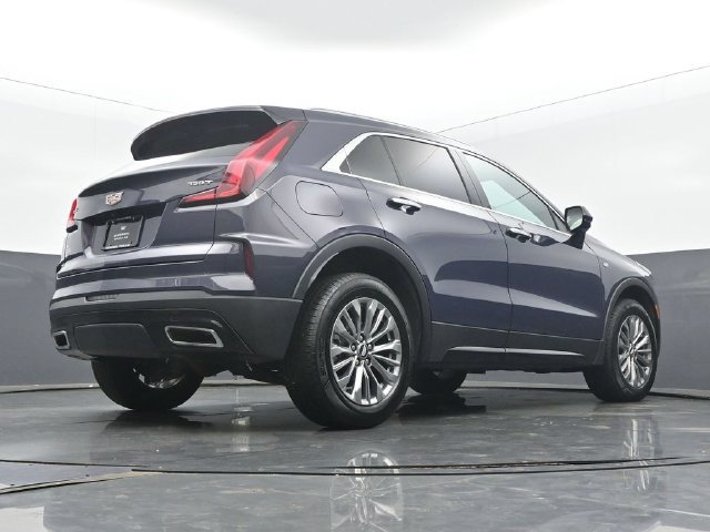 Certified 2025 Cadillac XT4 Premium Luxury FWD image 47