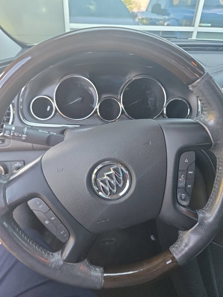 Used 2014 Buick Enclave Leather FWD image 10