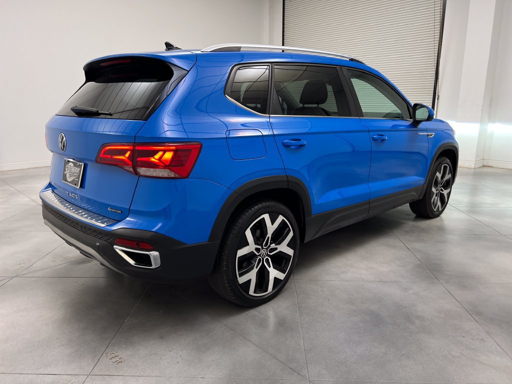 Used 2022 Volkswagen Taos SEL w/ Panoramic Sunroof Package AWD/4WD image 9