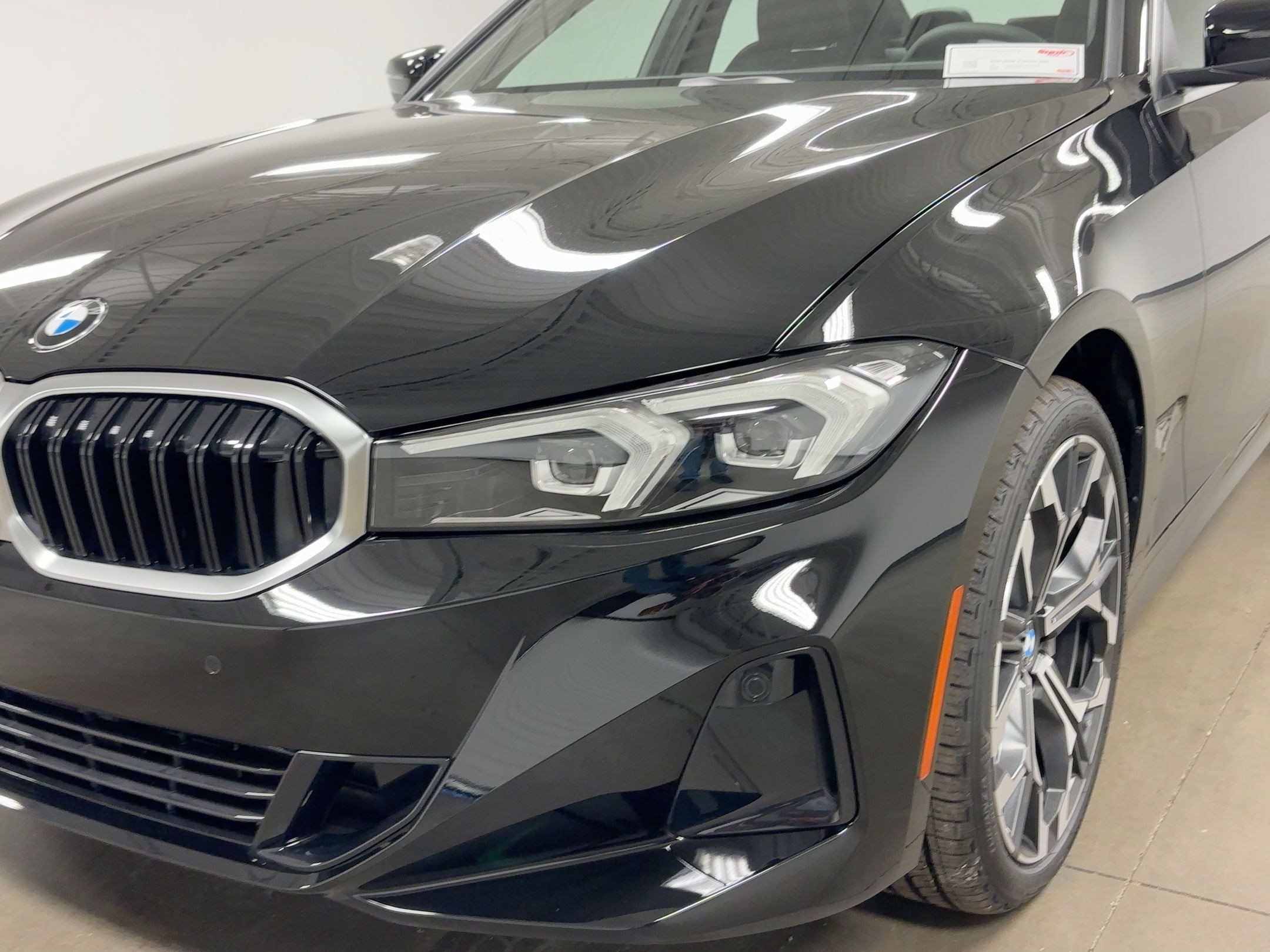Used 2026 BMW 330i Sedan w/ Convenience Package RWD image 9