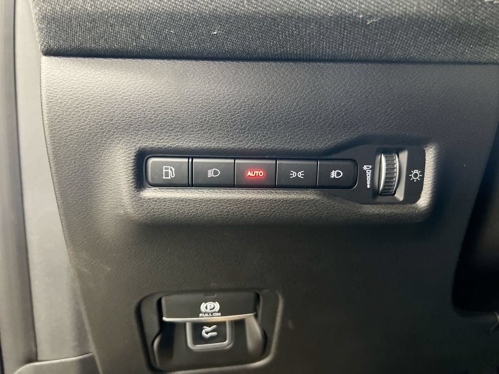 New 2026 Jeep Cherokee Laredo AWD/4WD image 13