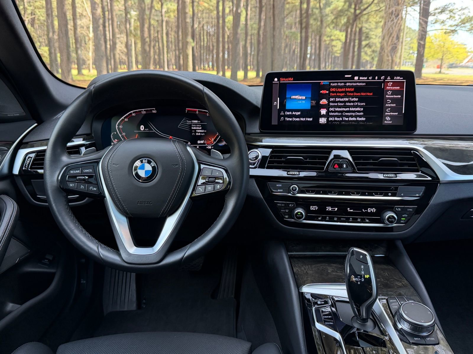 Certified 2023 BMW 530i w/ Premium Package image 3