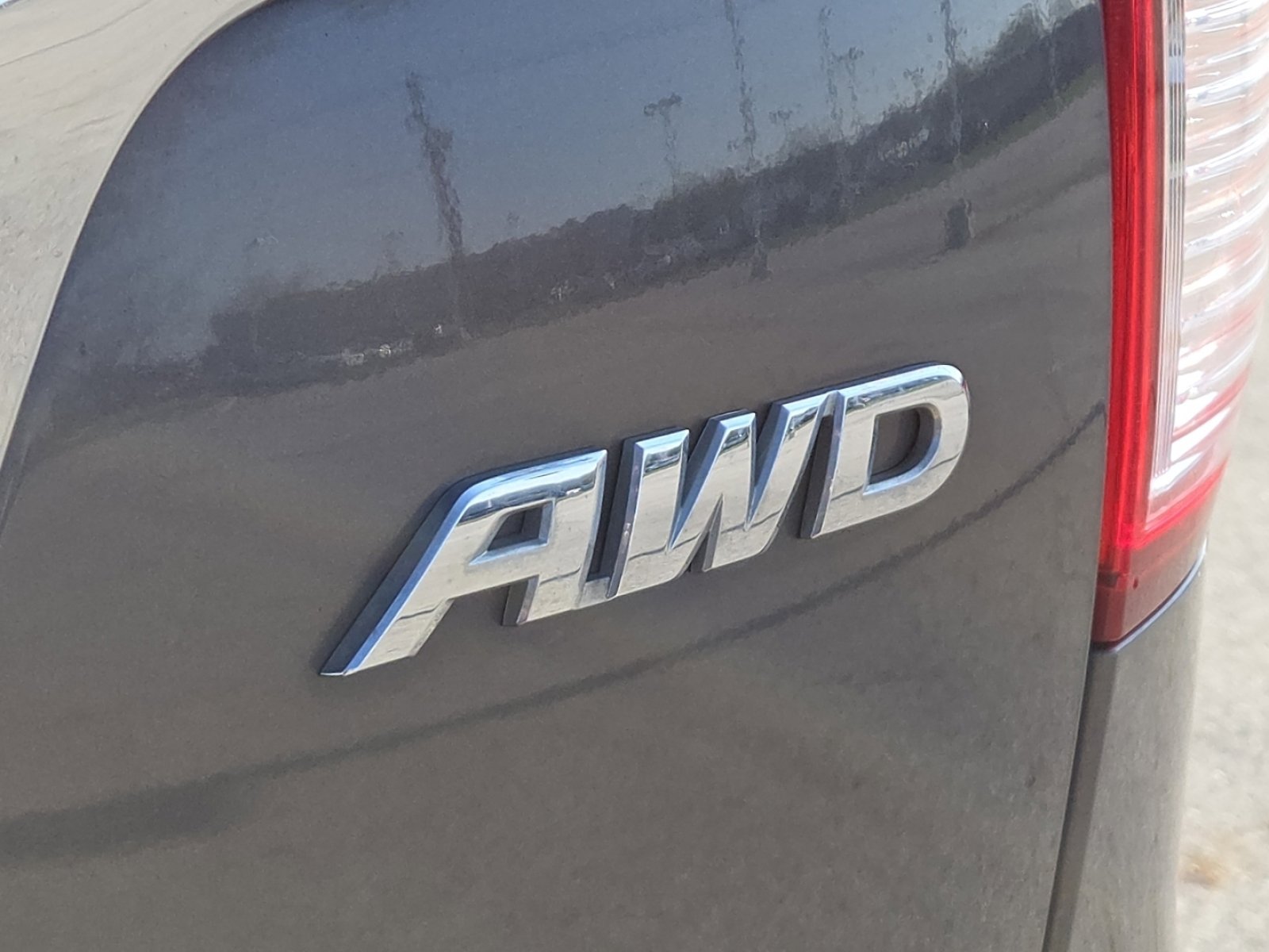 Used 2015 Honda CR-V EX-L image 9